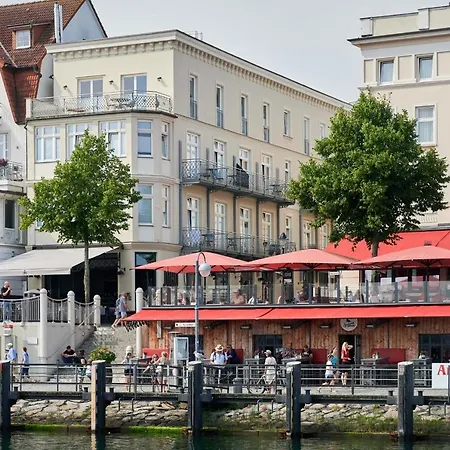 Johouse 9 * Rostock